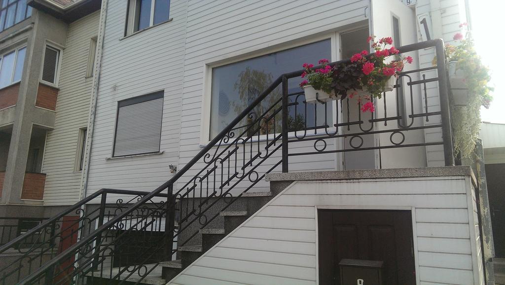 Jurgis Guest House Каунас Экстерьер фото